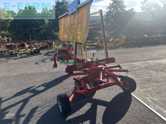 Rastrillo -  - gr 330/9