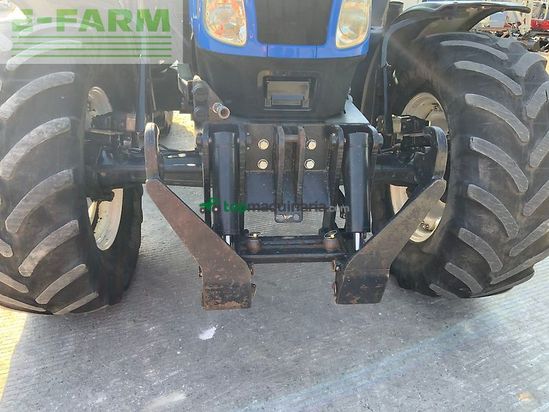 Tractor agrícola - New Holland - tsa 135a tractor (st26741)