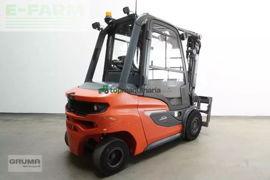 Elevadora - Linde - h 35 d 1202