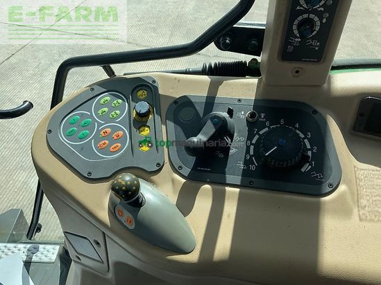 Tractor agrícola - Fendt - 210 tractor (st23988)