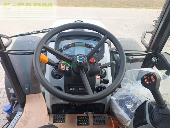 Tractor agrícola - Steyr - 4120 kompakt (stage v)