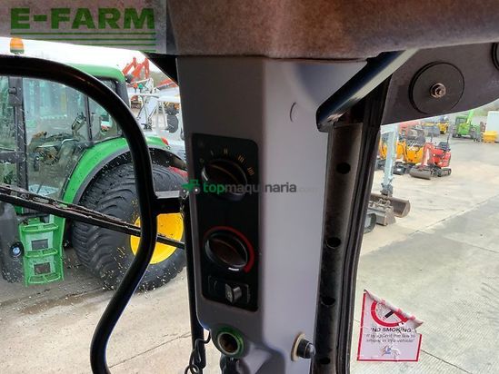 Tractor agrícola - New Holland - ts100a tractor (st25192)