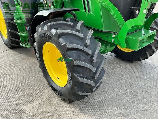 Tractor agrícola - John Deere - 6130m tractor (st26618)