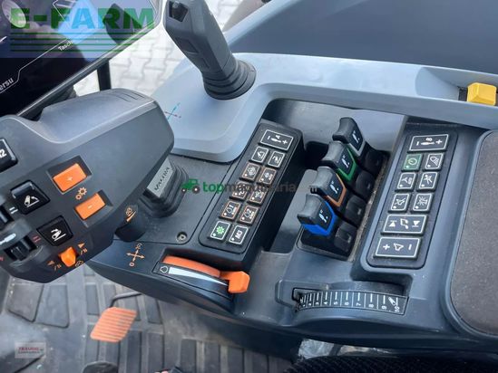 Tractor agrícola - Valtra - g 125 versu