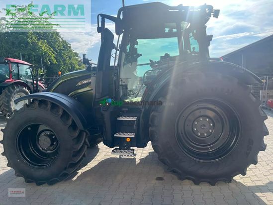 Tractor agrícola - Valtra - n155d m. rüfa und forstkabine