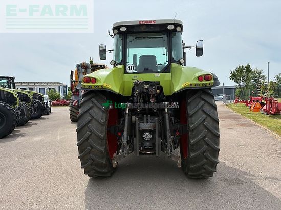Tractor agrícola - Claas - axion 820 cmatic