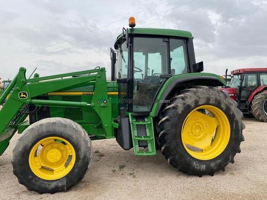 Tractor agrícola - John Deere - 6506 con pala John Deere 