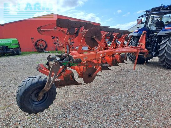 Arado - Kuhn - vm 152 5t