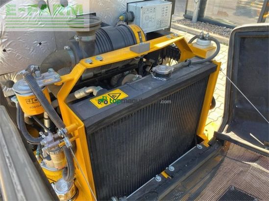 Minicargadora - JCB - 403 agri hoflader