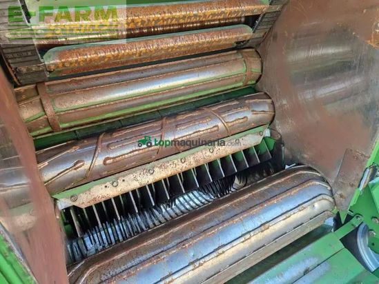 Empacadora gigant - Krone - comprima v150 rundballenpresse