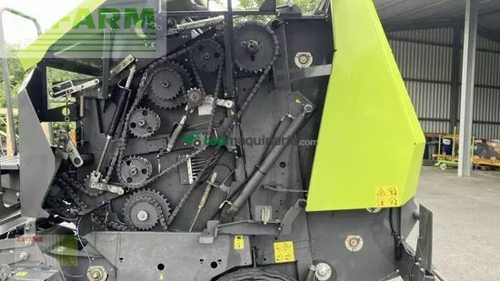Empacadora gigant - Claas - rollant 520 rc