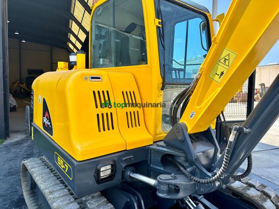 Excavadora Hyundai Robex 55-7. 