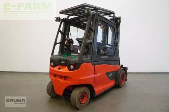 Elevadora - Linde - e 50 hl 388