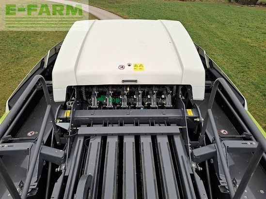 Empacadora gigant - Claas - quadrant 5300 fc