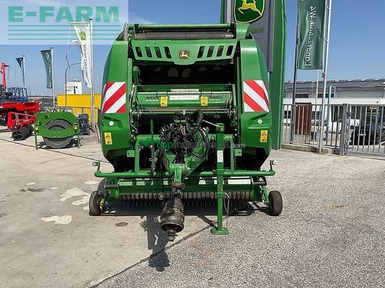 Empacadora gigant - John Deere - v461r hc25
