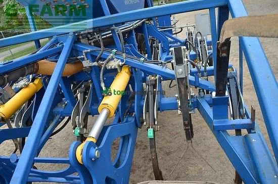 Sembradora - Treffler - tg 300.1 + lemken säschiene
