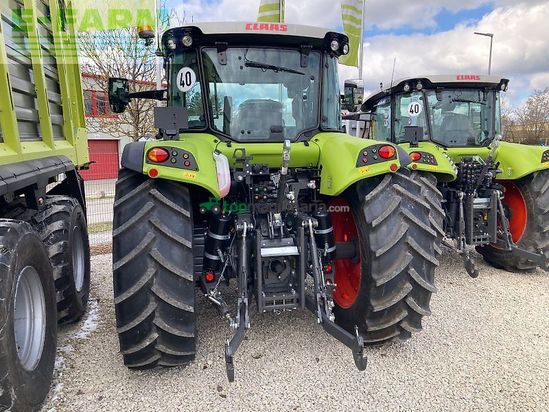 Tractor agrícola - Claas - arion 440 stage v