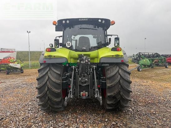 Tractor agrícola - Claas - arion 550 cmatic