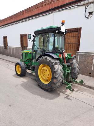 Tractor agrícola - John Deere - 5090 GF