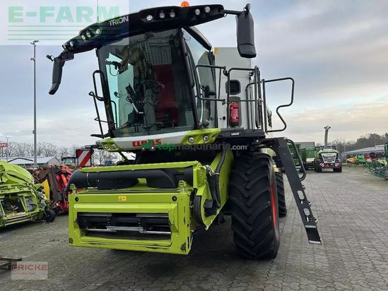 Cosechadora de Cereal - Claas - trion 660 mit vario 770