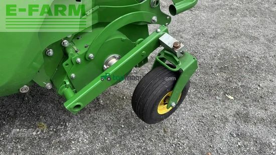 Empacadora gigant - John Deere - v461m - paket für rundballenpr