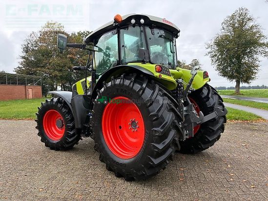 Tractor agrícola - Claas - arion 450 cis