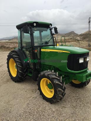 Tractor agrícola - John Deere - 5515 F