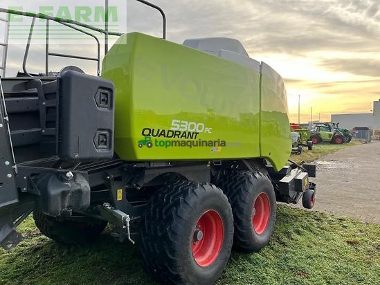 Empacadora gigant - Claas - quadrant 5300 fc t+st