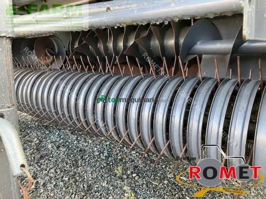 Empacadora gigant - Claas - variant460 rs