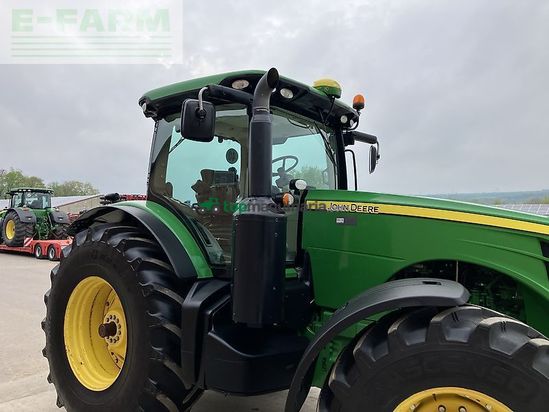 Tractor agrícola - John Deere - 8310r powr shift *motor neu*