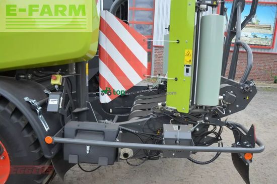 Empacadora gigant - Claas - rollant 630 rc uniwrap