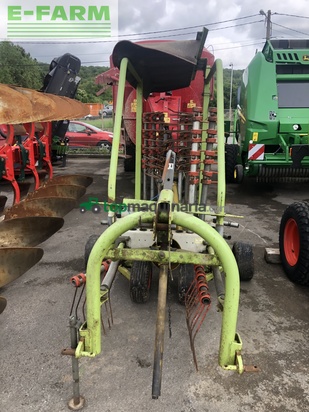 Rastrillo - Claas - liner 390 s (600/010)