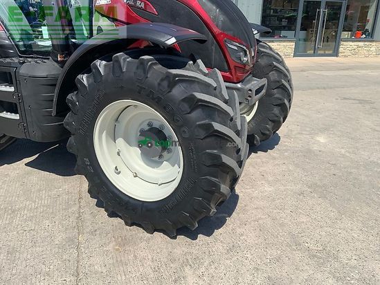 Tractor agrícola - Valtra - n154 active tractor (st27062)