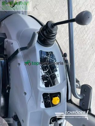 Tractor agrícola - Massey Ferguson - 1740 h + cab