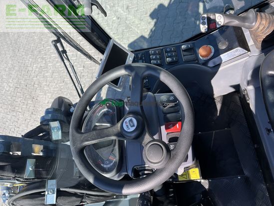 Minicargadora - Giant - 2700 hd+ mit kabine euro & heckhydraulik kat 2