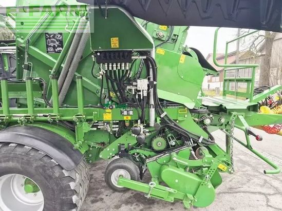 Empacadora gigant - McHale - fusion vario press-wickelkombination