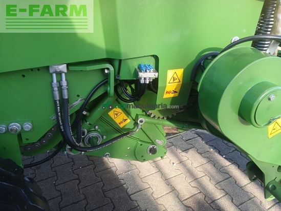 Empacadora gigant - Krone - comprima v 150 xc