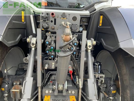 Tractor agrícola - Massey Ferguson - 8s.225 black tractor (st26275)