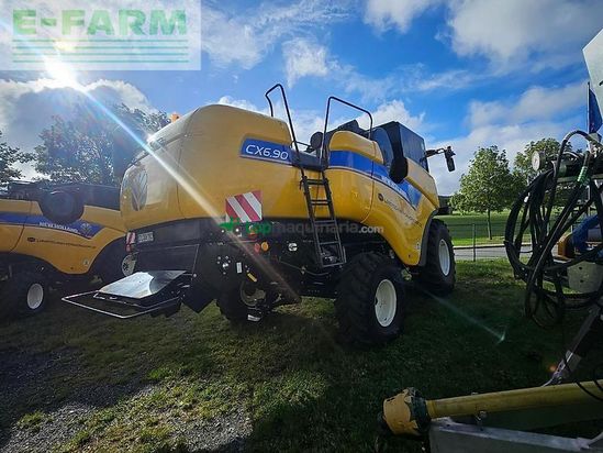 Cosechadora de Cereal - New Holland - cx 6.90 mit ultraflowtrommel !!!
