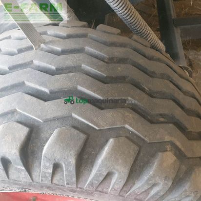 Empacadora gigant - Claas - variant 480 rc