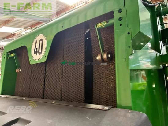 Empacadora gigant - John Deere - v 461 m