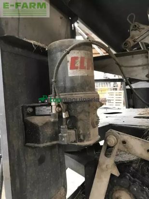 Empacadora gigant - Claas - roland 455 uniwrap