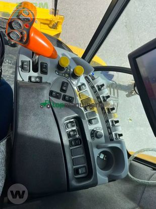 Cosechadora de Cereal - New Holland - cr 8080