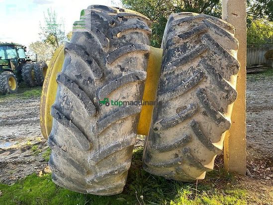 Tractor agrícola - John Deere - 8320