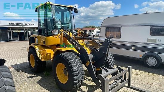 Minicargadora - Volvo - volvo l 30