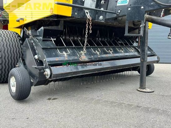 Empacadora gigant - New Holland - br6090 balenpers