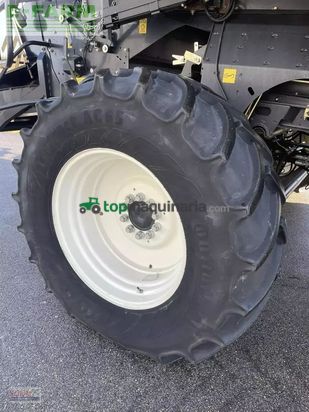 Cosechadora de Cereal - New Holland - cr9080 elevation allrad