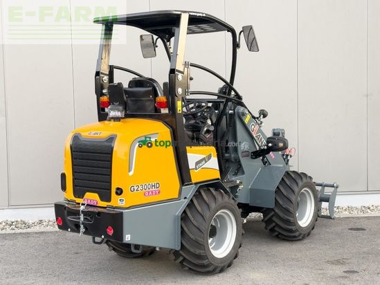 Minicargadora - Giant - g-2300 hd
