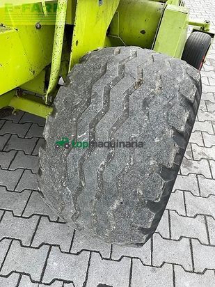 Empacadora gigant - Claas - variant 180 roto cut