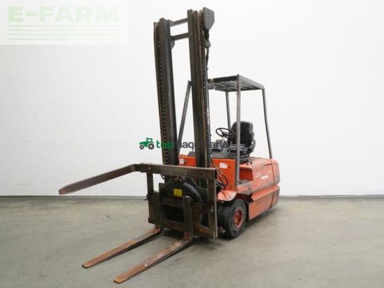 Elevadora - Linde - e 25 z 325